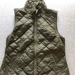 Ladies vest.